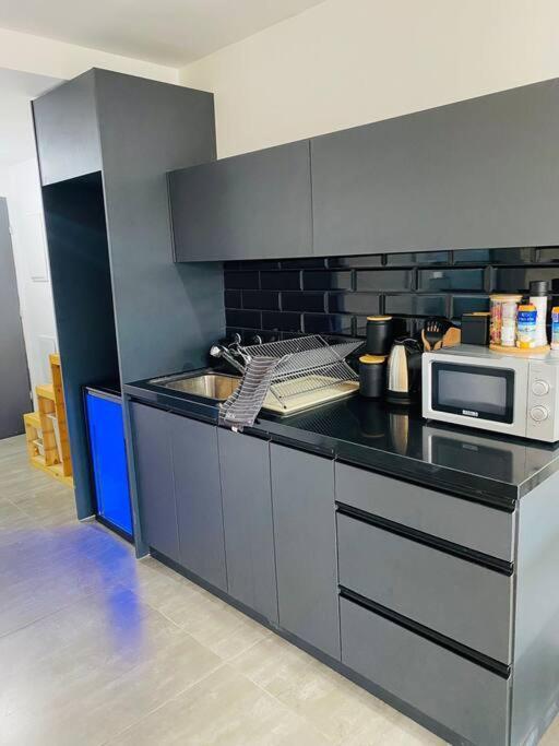 Lovely Flat In The Center 36 Appartement Tel Aviv Buitenkant foto
