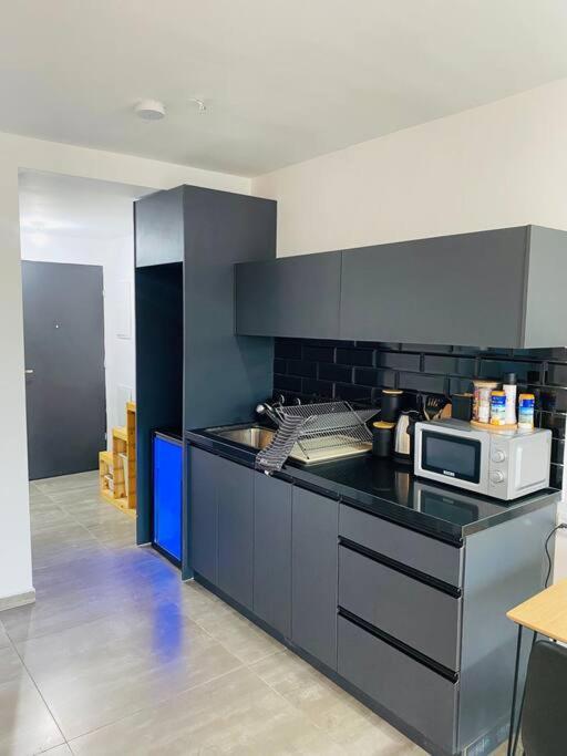 Lovely Flat In The Center 36 Appartement Tel Aviv Buitenkant foto